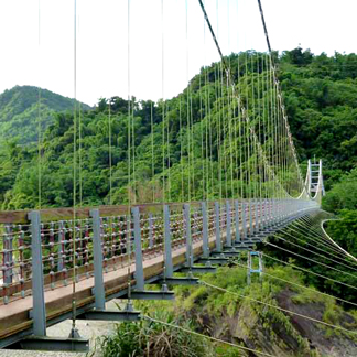 內葉翅吊橋